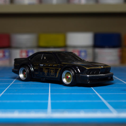 Low R. Modelo 1