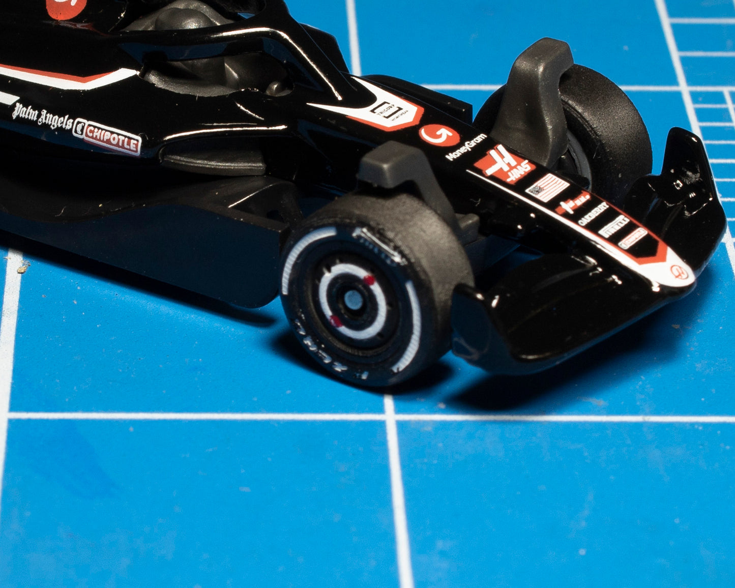 Llantas F1 - HAAS Racing Team
